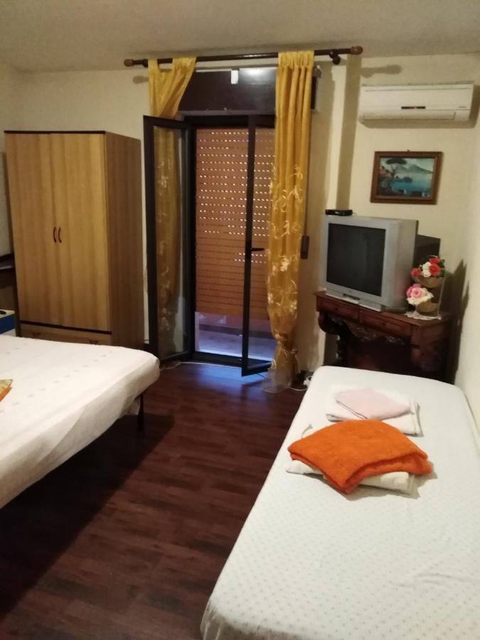 דירות למזיה טרמה Casa Vacanze Paradiso מראה חיצוני תמונה